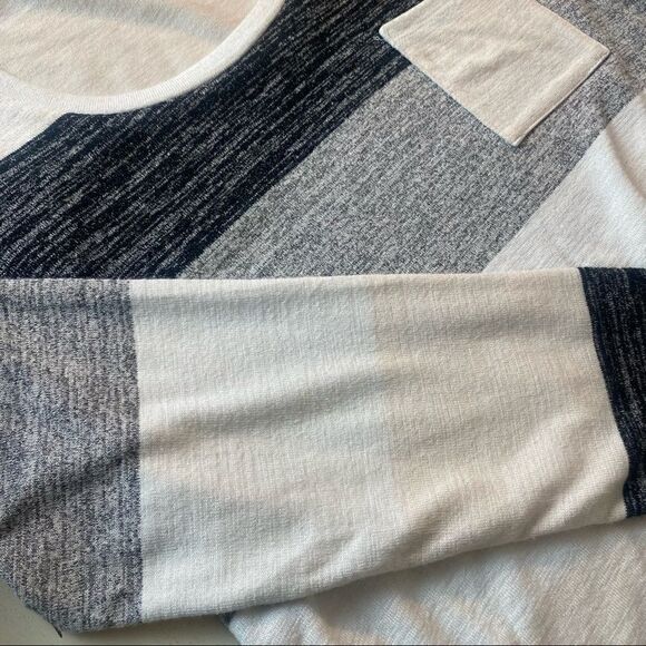 Market & Spruce Striped Asymmetric Long sleeve top - Picture 9 of 9